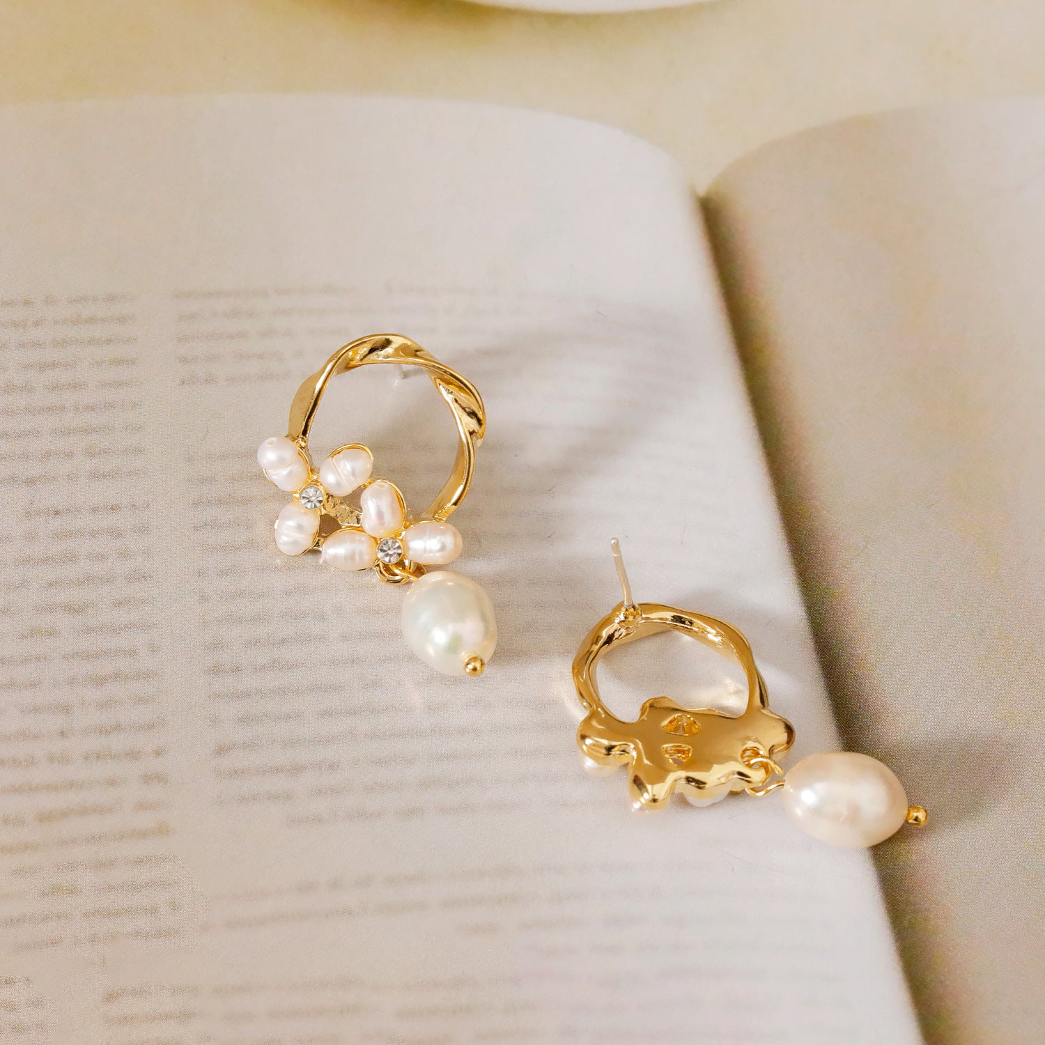 Freshwater Pearl Drop Earrings