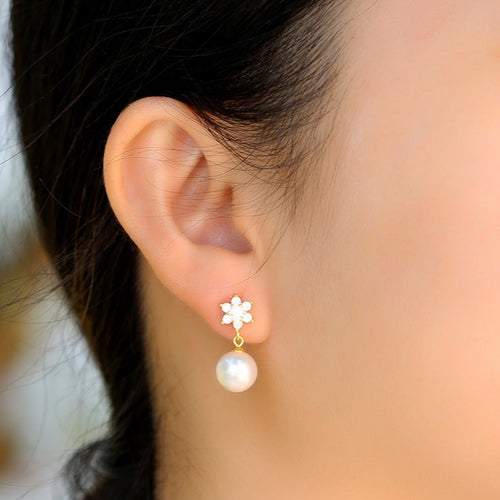 Akoya Pearl Drop Earrings in 14k Gold