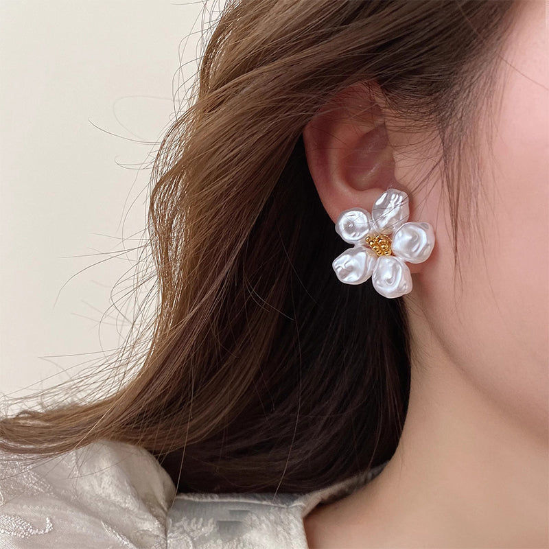Freshwater Keshi Pearl Stud Earrings