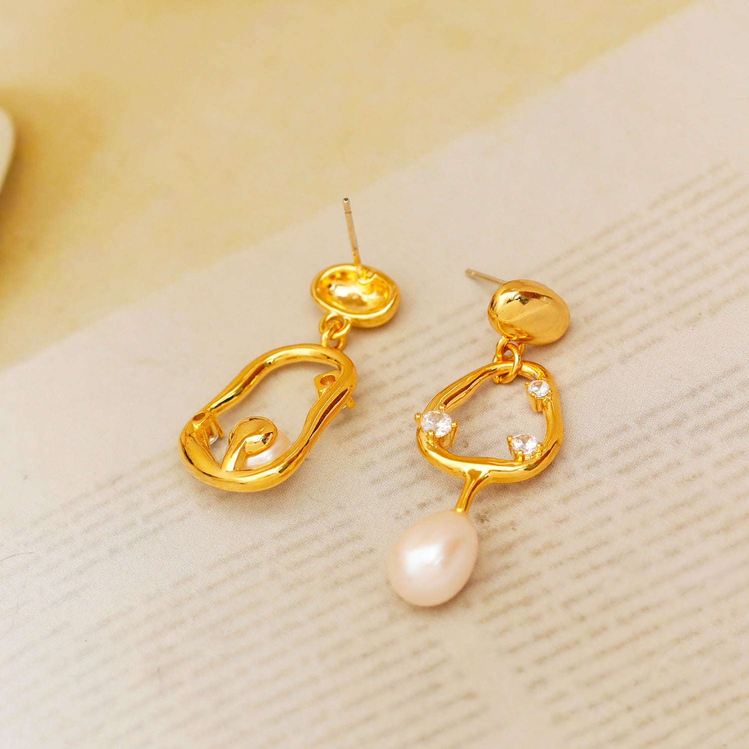 Freshwater Pearl Drop Earrings