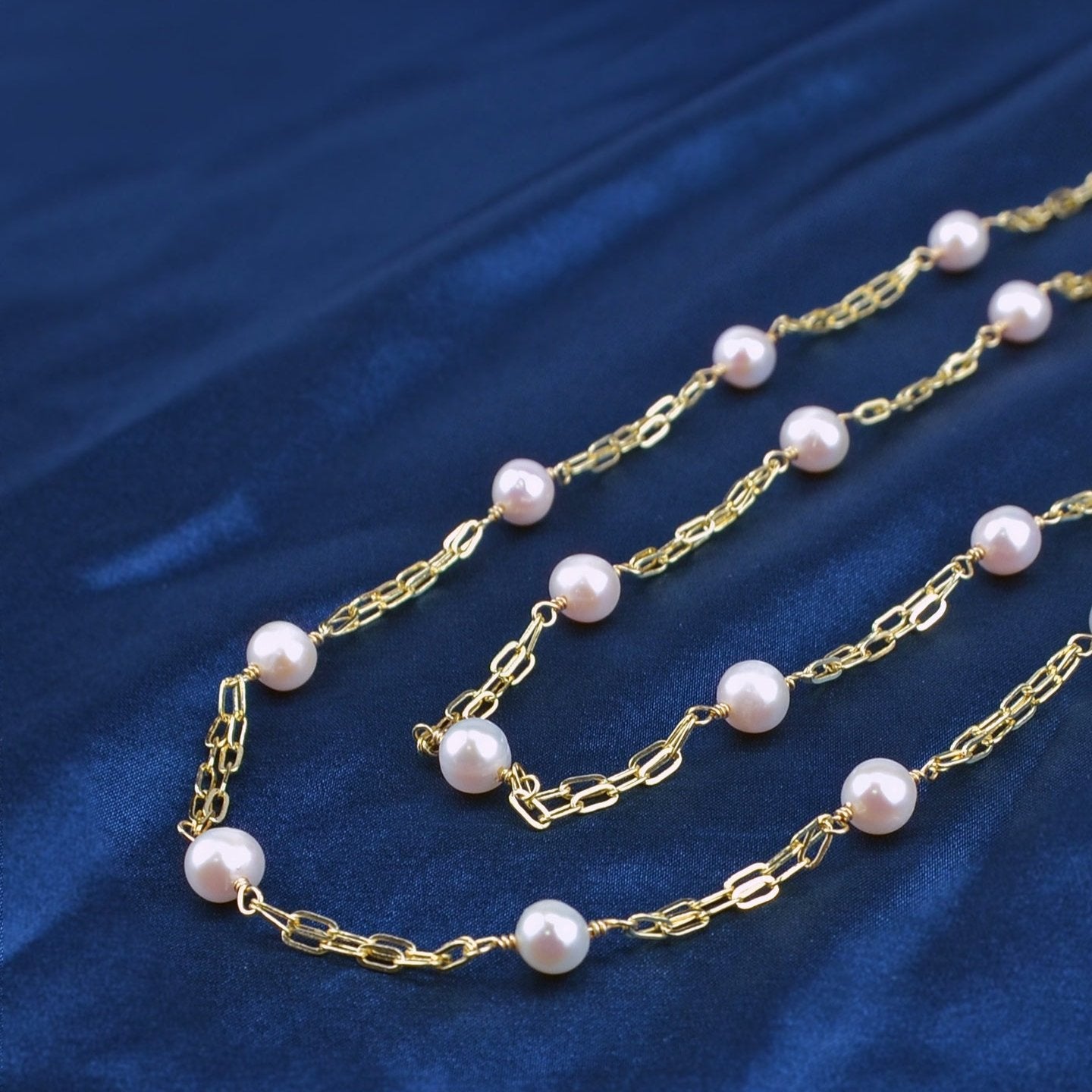 Natural Pearl Necklace in 40"