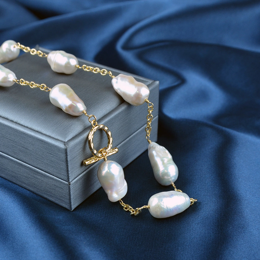 Natural Baroque Pearls Necklace