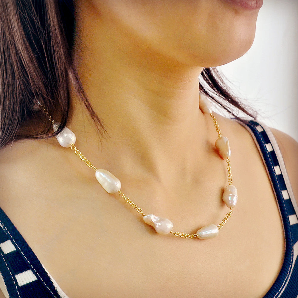 Natural Baroque Pearls Necklace