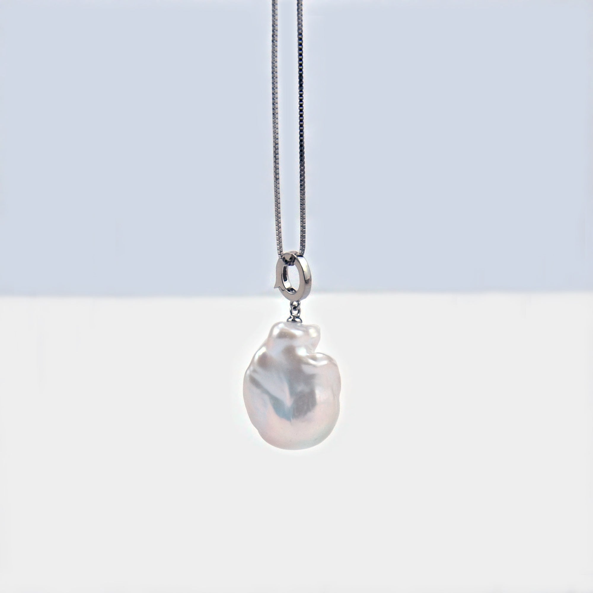 Natural Baroque Pearl Pendant Necklace