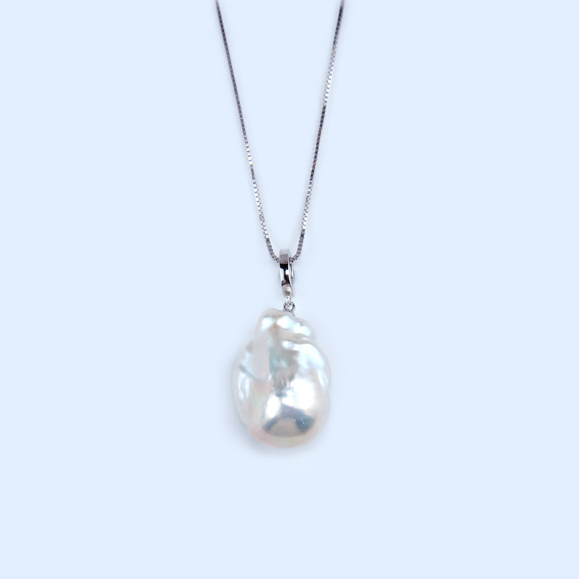 Natural Baroque Pearl Pendant Necklace