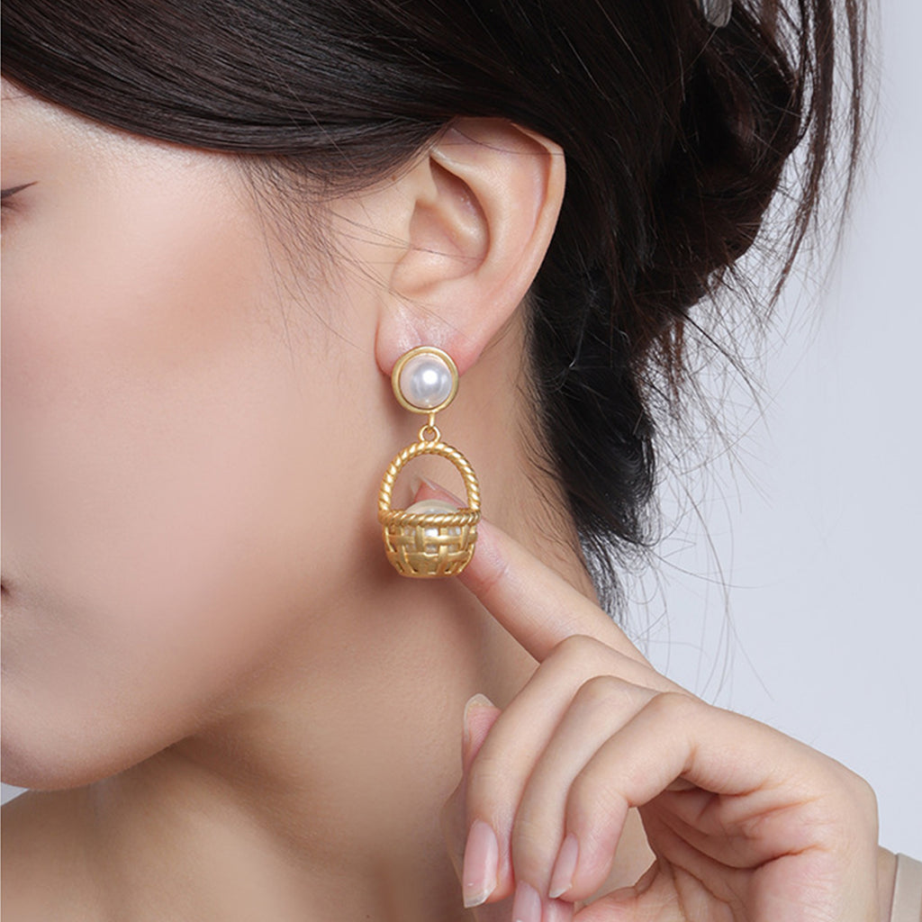 Freshwater Pearl Drop Earrings