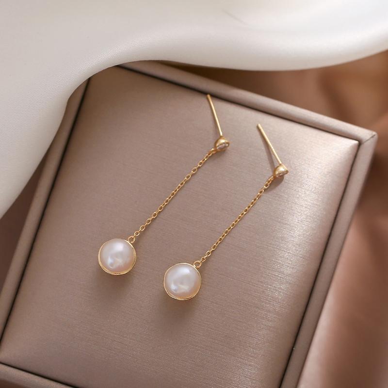 Freshwater Pearl Drop Earrings