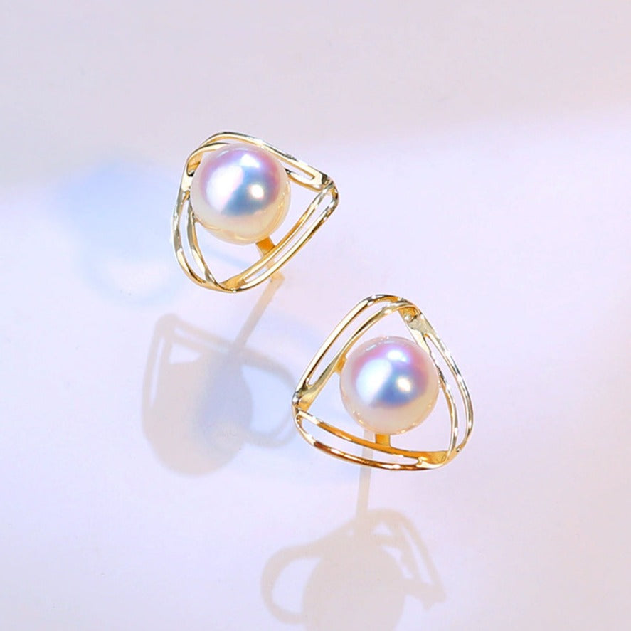 Japanese Akoya Pearl Stud Earrings in 18K Gold
