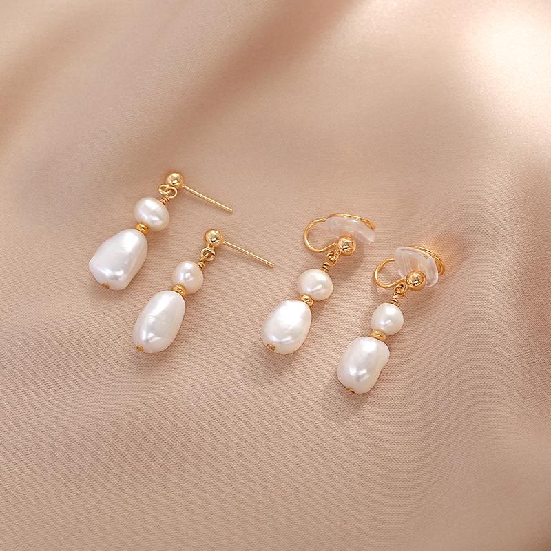 Freshwater Pearl Earrings