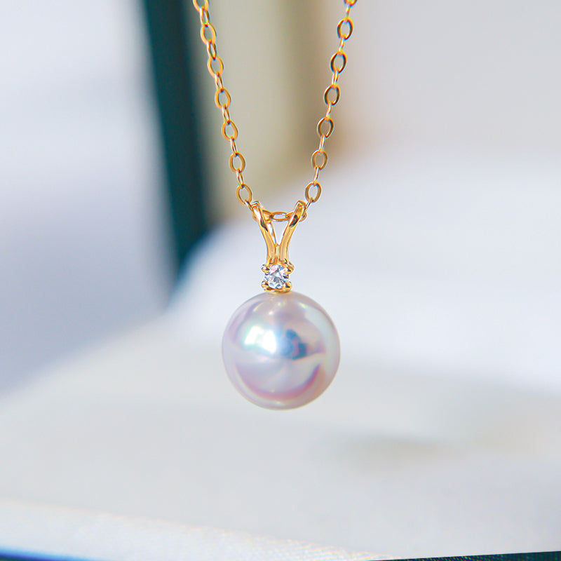 Japanese AKoya Pearl Necklace in 18K Gold