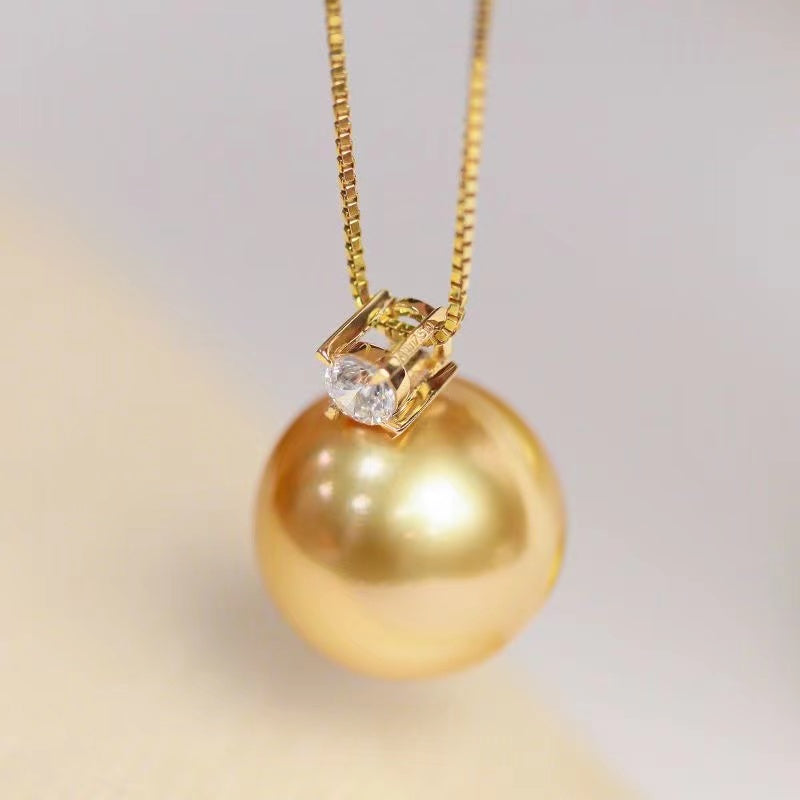 Natural Champagne Pearl Lace Necklace