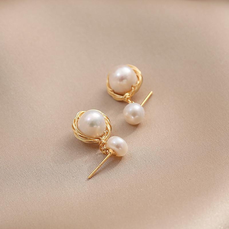 Freshwater Pearl Earrings