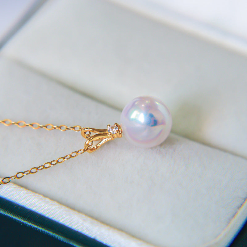 Japanese AKoya Pearl Necklace in 18K Gold