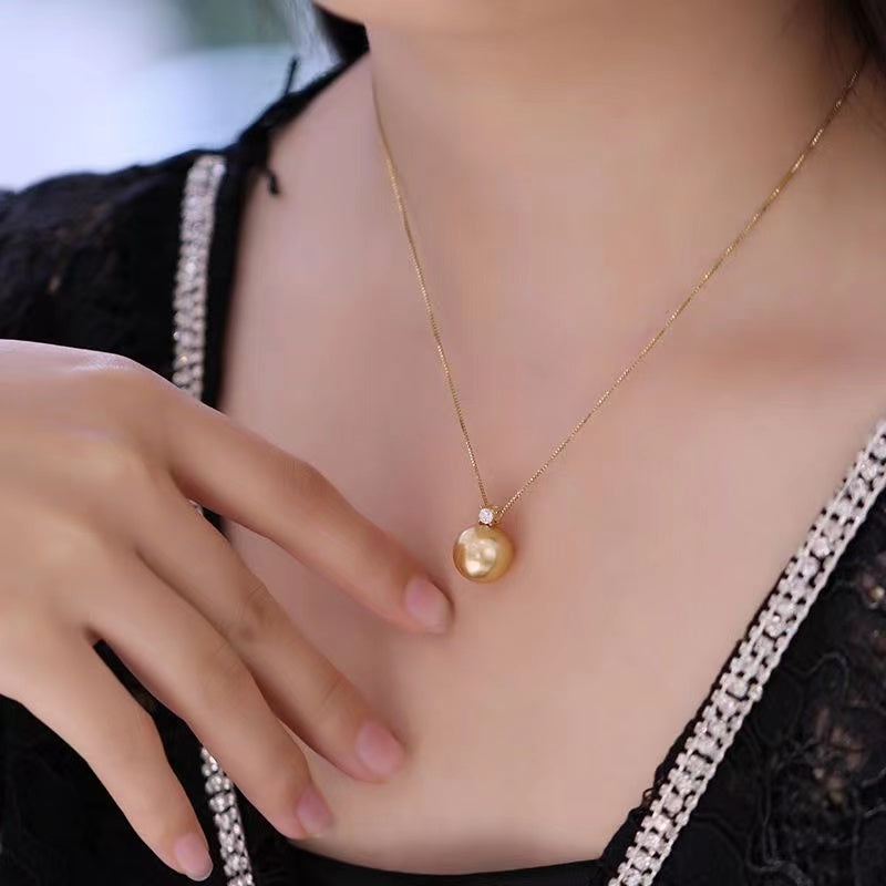 Natural Champagne Pearl Lace Necklace