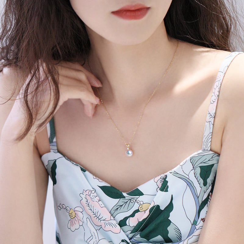 Japanese AKoya Pearl Necklace in 18K Gold