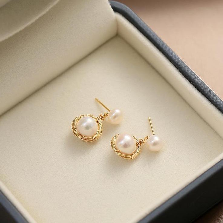 Freshwater Pearl Earrings