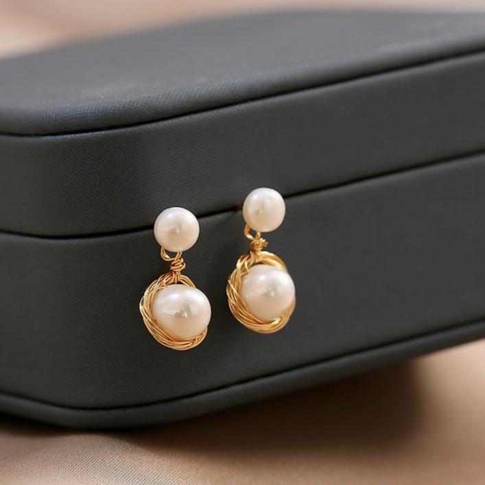 Freshwater Pearl Earrings